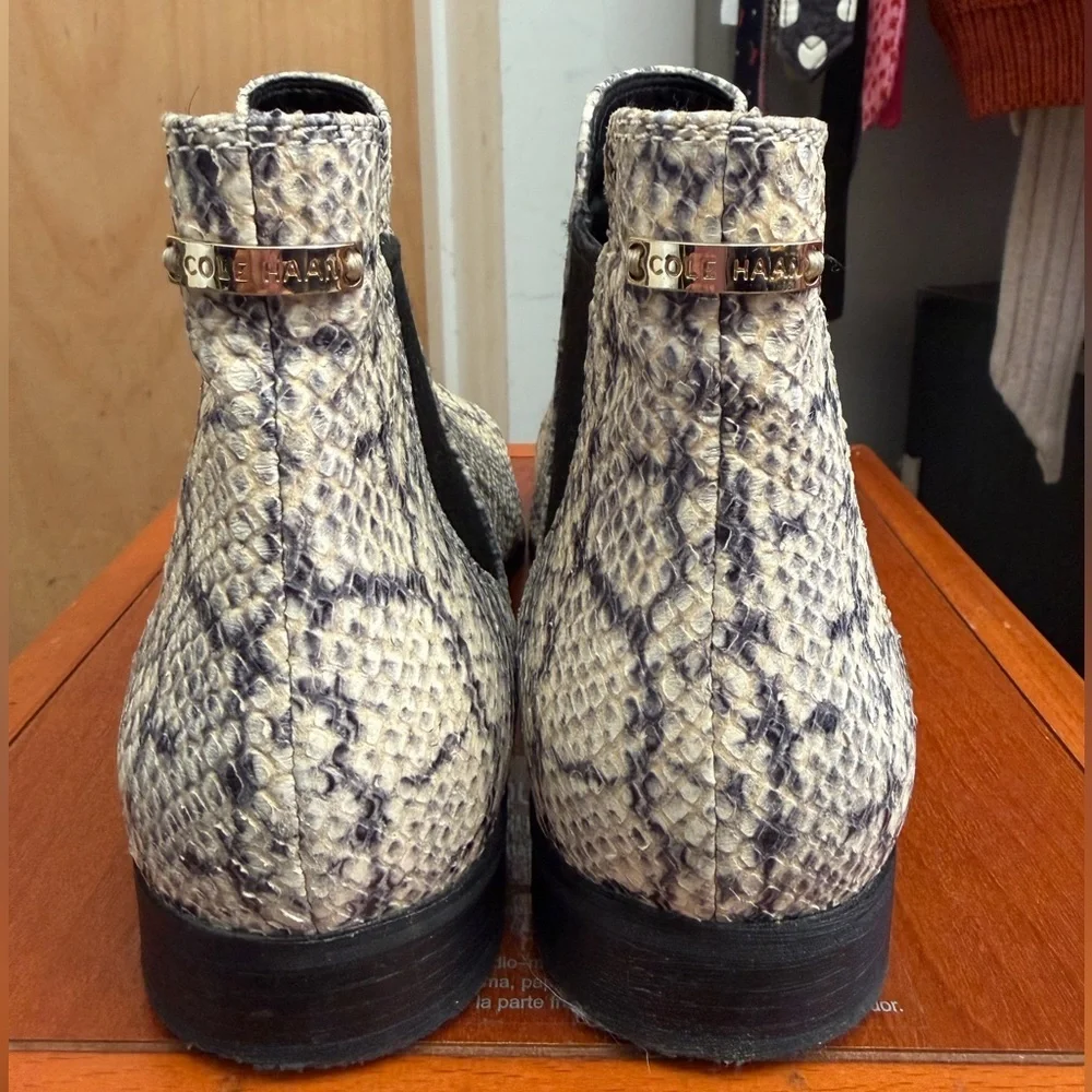Cole Haan Women’s Snakeskin Leather Chelsea Boots Featuring Pointed Toe.Size:10